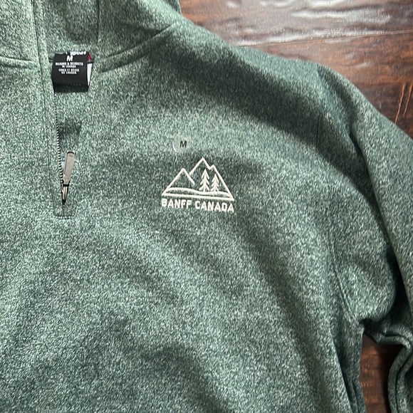 Green Banff Canada Quarter Zip - Brand New - Picture 2 of 4
